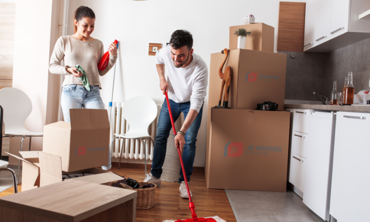 Tips for Cleaning and Organizing During Your Move